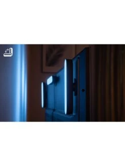 Philips Hue Hue White And Colour Ambience Play Light Bar (Single Pack) - White 11 Philips Hue Hue White And Colour Ambience Play Light Bar (Single Pack) - White -Digital Station QPRCC SQ5 0000000099 N A SLd3