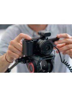 Sony ZVE10BDI.EU Alpha ZV-E10 APS-C Mirrorless Interchangeable-Lens Vlog Camera Body Only (Vari-Angle Screen For Vlogging, 4K Video, Real-time Eye Autofocus) -Digital Station TFKRC SQ6 0000000004 BLACK SLd2