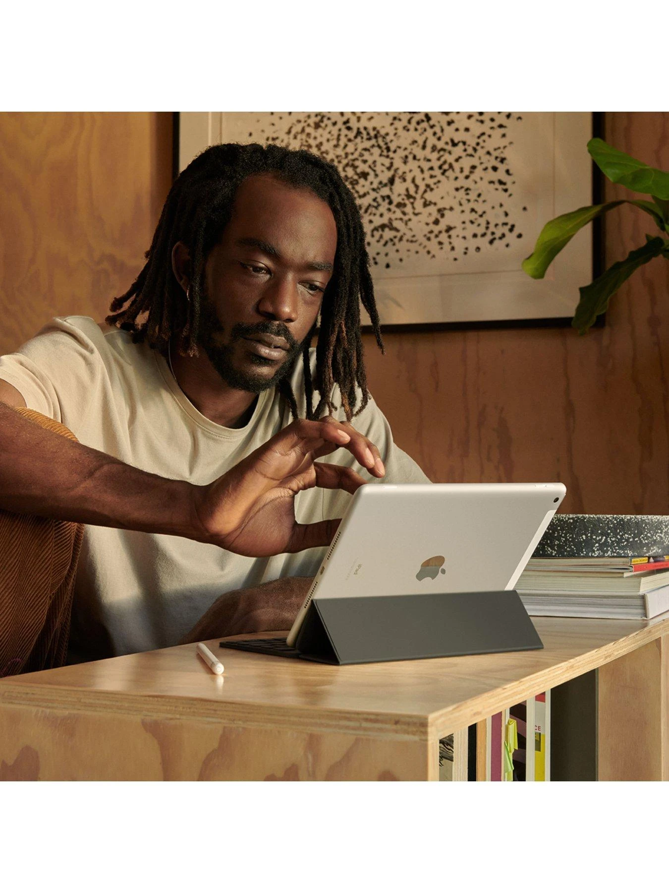 Apple IPad (2021) 64Gb, Wi-Fi & Cellular, 10.2-inch - Space Grey 5 Apple IPad (2021) 64Gb, Wi-Fi & Cellular, 10.2-inch - Space Grey - Image 5