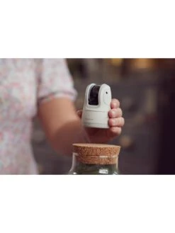 Canon® Canon PowerShot PX Camera Essential Kit White -Digital Station U94LT SQ6 0000000013 WHITE SLd2