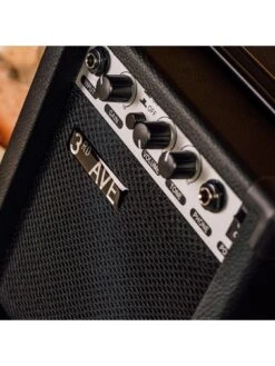 3rd Avenue 10W RMS Guitar Amplifier -Digital Station VE34J SQ7 0000000099 N A SLd4