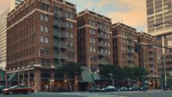 Ultimate Ears HYPERBOOM Bluetooth Speaker - Black -Digital Station VFJR7 SQ8 0000000004 BLACK DVvL