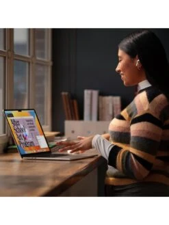 Apple MacBook Air (M2, 2023) 15-inch with 8-core CPU And 10-core GPU, 512GB - Starlight -Digital Station VHWXV SQ6 0000016239 STARLIGHT SLd2