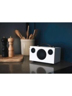 Audio Pro T3+ Wireless Bluetooth Portable Speaker -Digital Station VOXNI SQ5 0000000004 BLACK SLd1