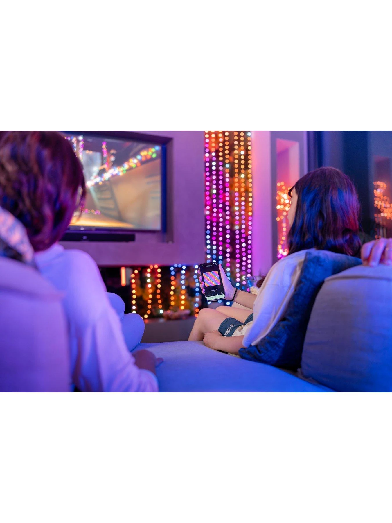 Twinkly Candies 200L 8MM Pearl Shape RGB Lens Light String, 6cm Lamp Spacing, BT+WiFi, IP20 - USB-C Powered 3 Twinkly Candies 200L 8MM Pearl Shape RGB Lens Light String, 6cm Lamp Spacing, BT+WiFi, IP20 - USB-C Powered - Image 3